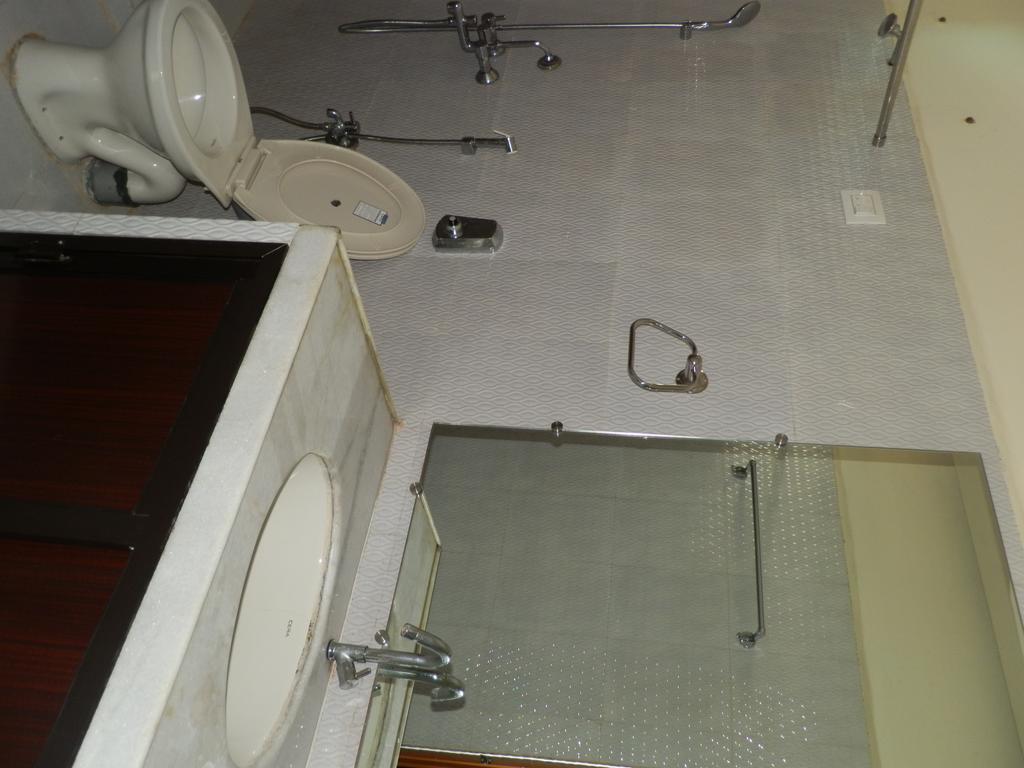 Aldrin Guest House Guest house