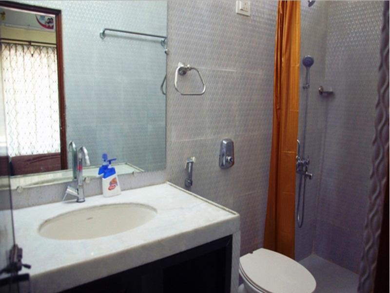 Aldrin Guest House
